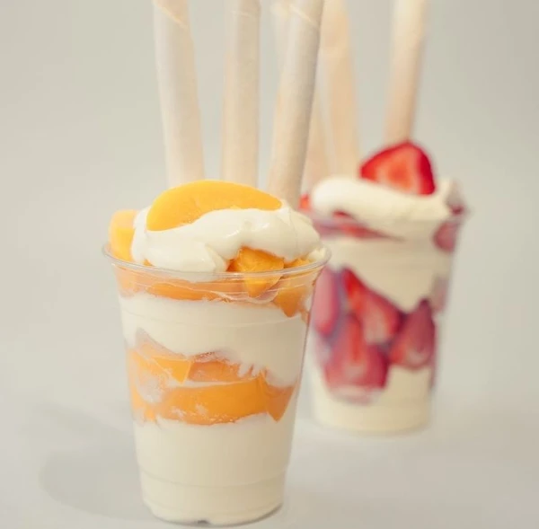 Frutas con crema